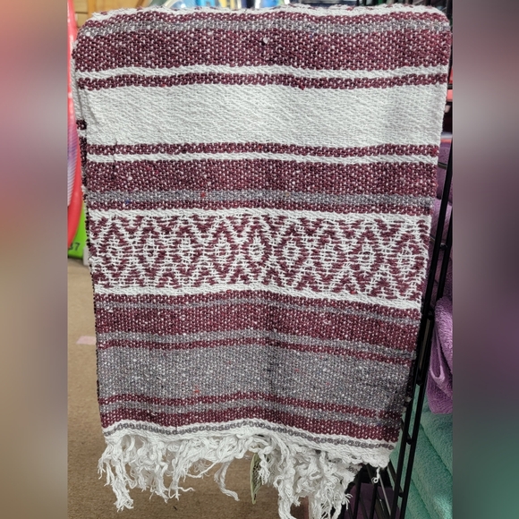 ✨️Free Shipping✨️ Purple Mexican Blanket